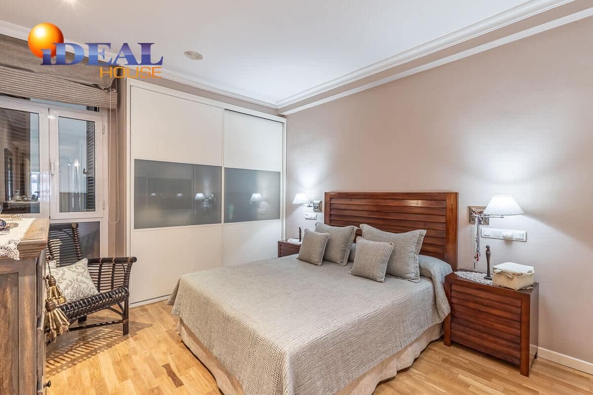 3 makuuhuone Asunto myytävänä paikassa Granada kaupunki - 585 000 € (Ref: 9533661)