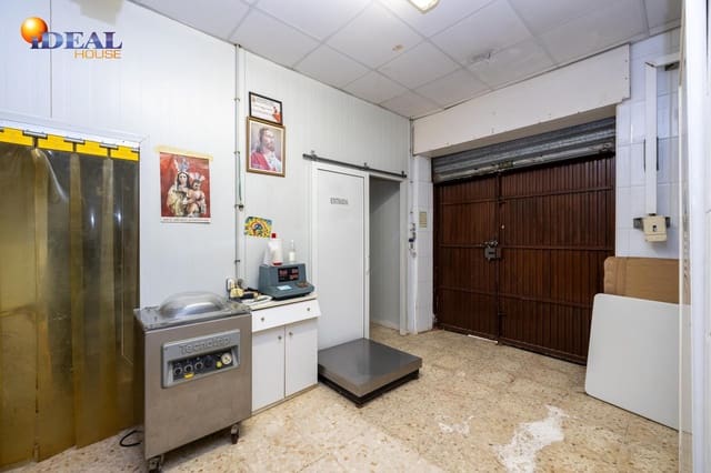 Empresa para venda em Illora - 270 000 € (Ref: 9533663)