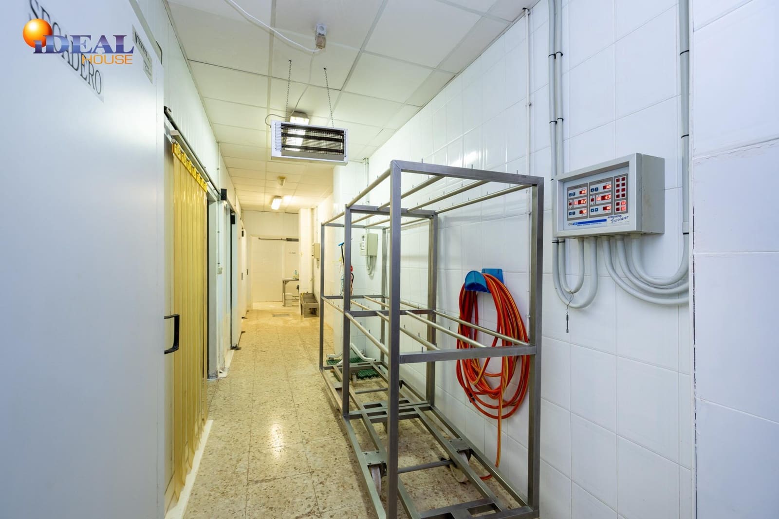 Empresa para venda em Illora - 270 000 € (Ref: 9533663)