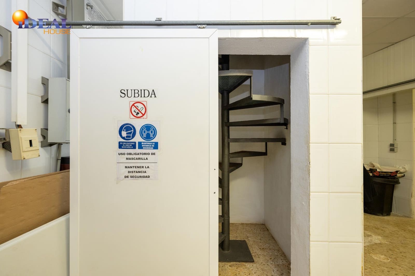 Empresa para venda em Illora - 270 000 € (Ref: 9533663)