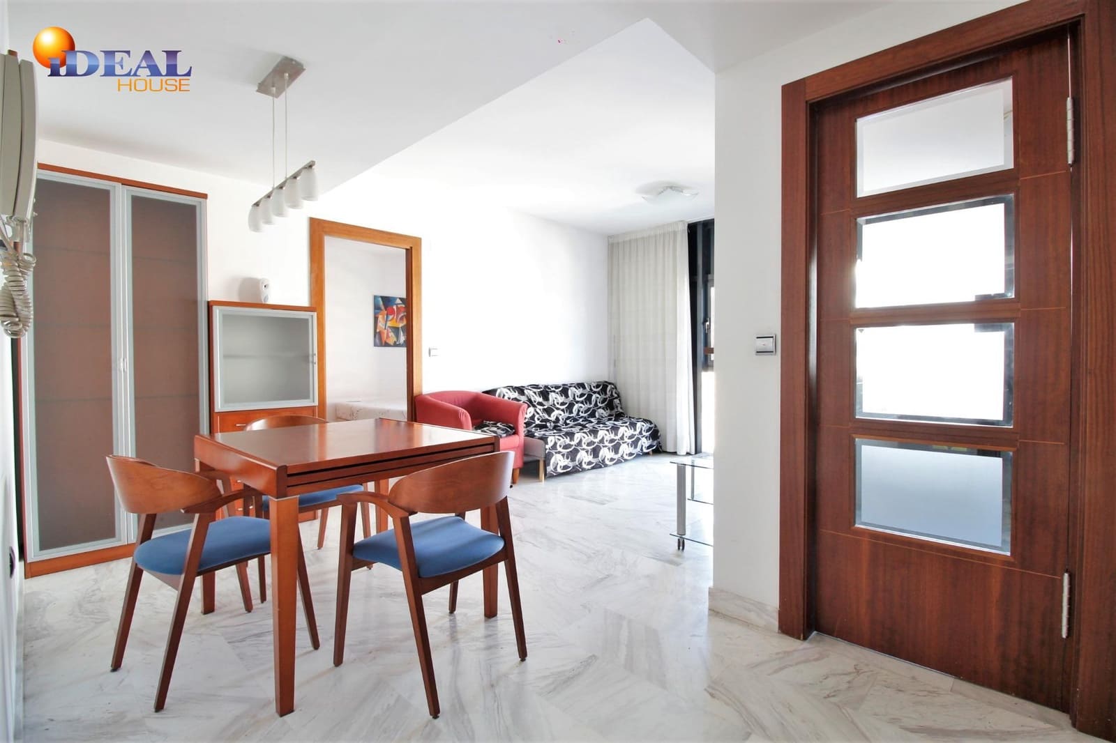 1 Zimmer Apartment zu vermieten in Granada Stadt mit Pool - 800 € (Ref: 9535873)