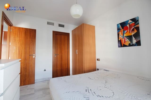 1 Zimmer Apartment zu vermieten in Figares, Granada Stadt mit Pool - 800 € (Ref: 9535873)