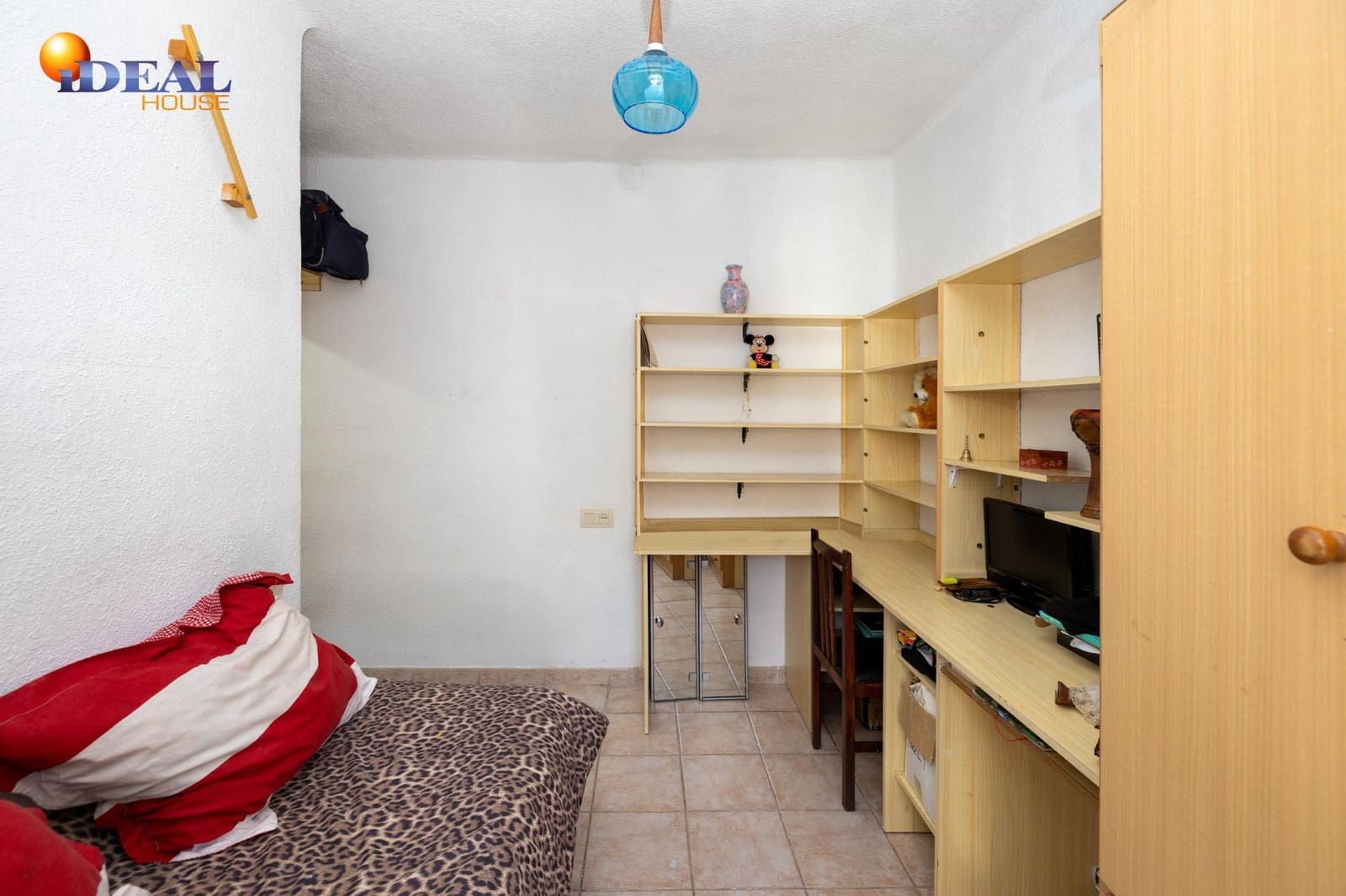 3 soveværelse Rækkehus til salg i Granada by - € 210.000 (Ref: 9535874)