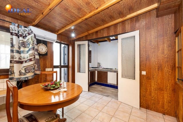 3 soveværelse Rækkehus til salg i Granada by - € 210.000 (Ref: 9535874)