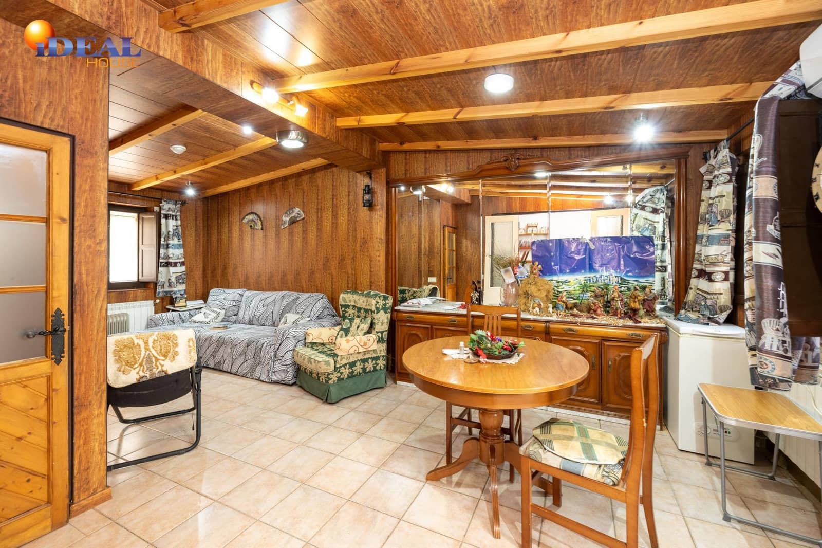 3 soveværelse Rækkehus til salg i Granada by - € 210.000 (Ref: 9535874)