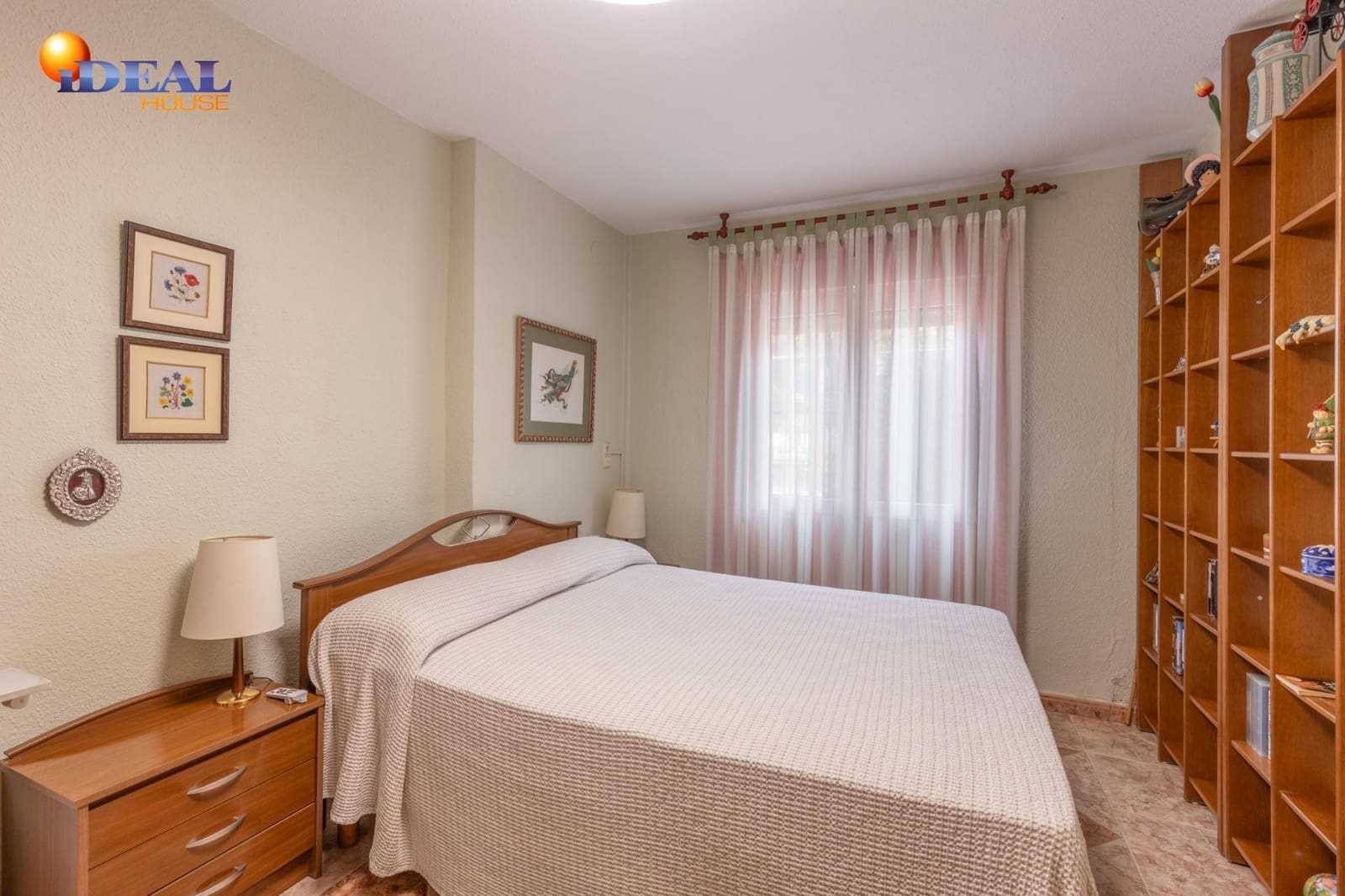 6 soveværelse Villa til salg i Otura med swimmingpool garage - € 540.000 (Ref: 9535875)