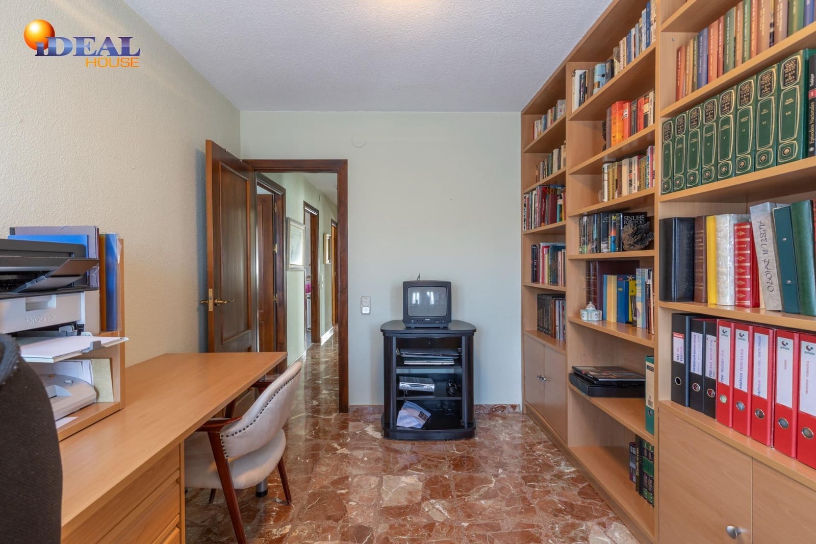 6 soveværelse Villa til salg i Otura med swimmingpool garage - € 540.000 (Ref: 9535875)