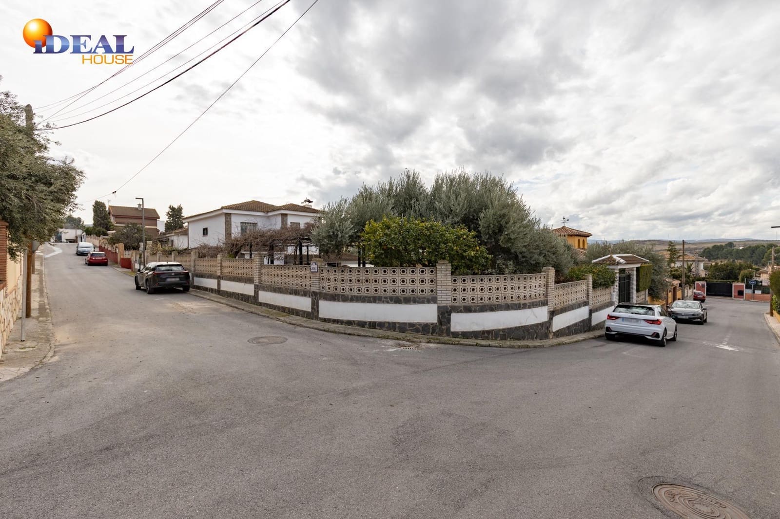 6 soveværelse Villa til salg i Otura med swimmingpool garage - € 540.000 (Ref: 9535875)