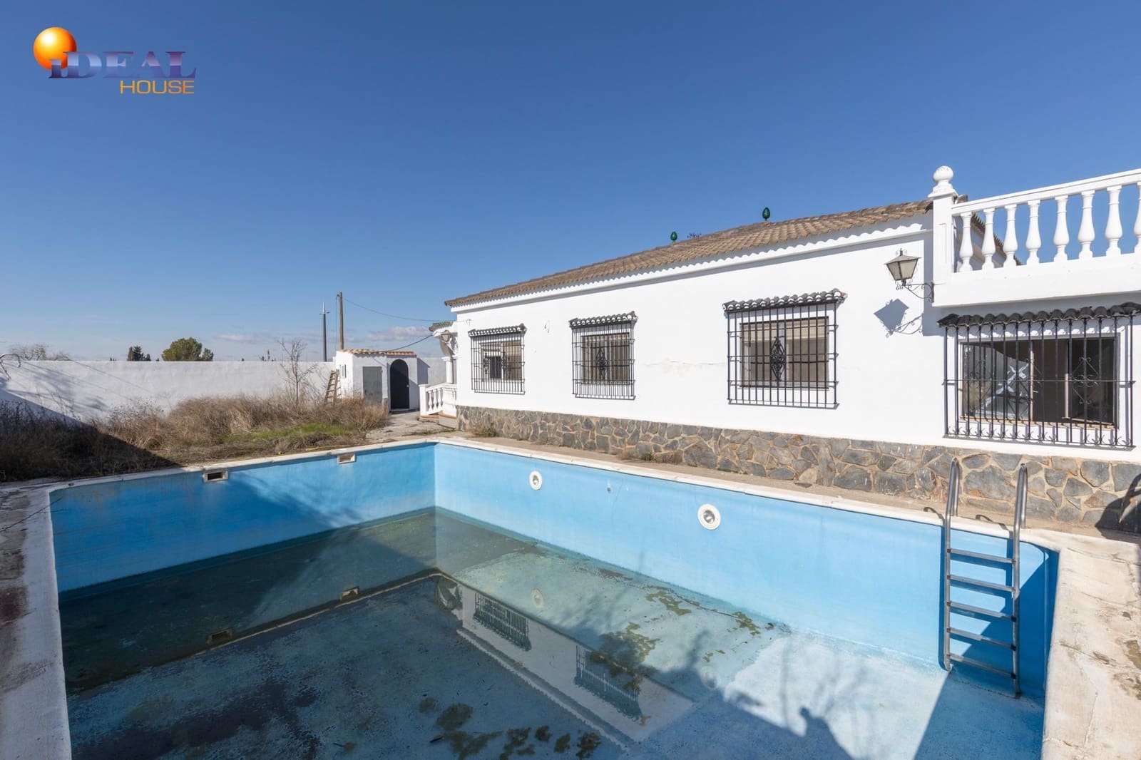 4 soveværelse Villa til salg i Las Gabias med swimmingpool garage - € 379.000 (Ref: 9541046)
