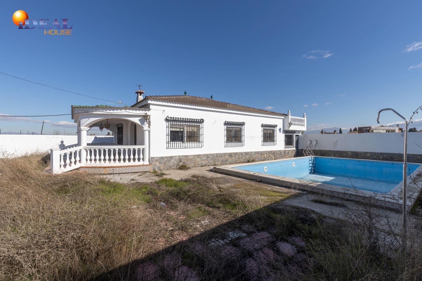 4 soveværelse Villa til salg i Las Gabias med swimmingpool garage - € 379.000 (Ref: 9541046)