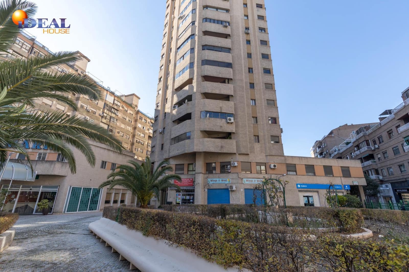 4 soveværelse Lejlighed til salg i Granada by med garage - € 560.000 (Ref: 9541047)