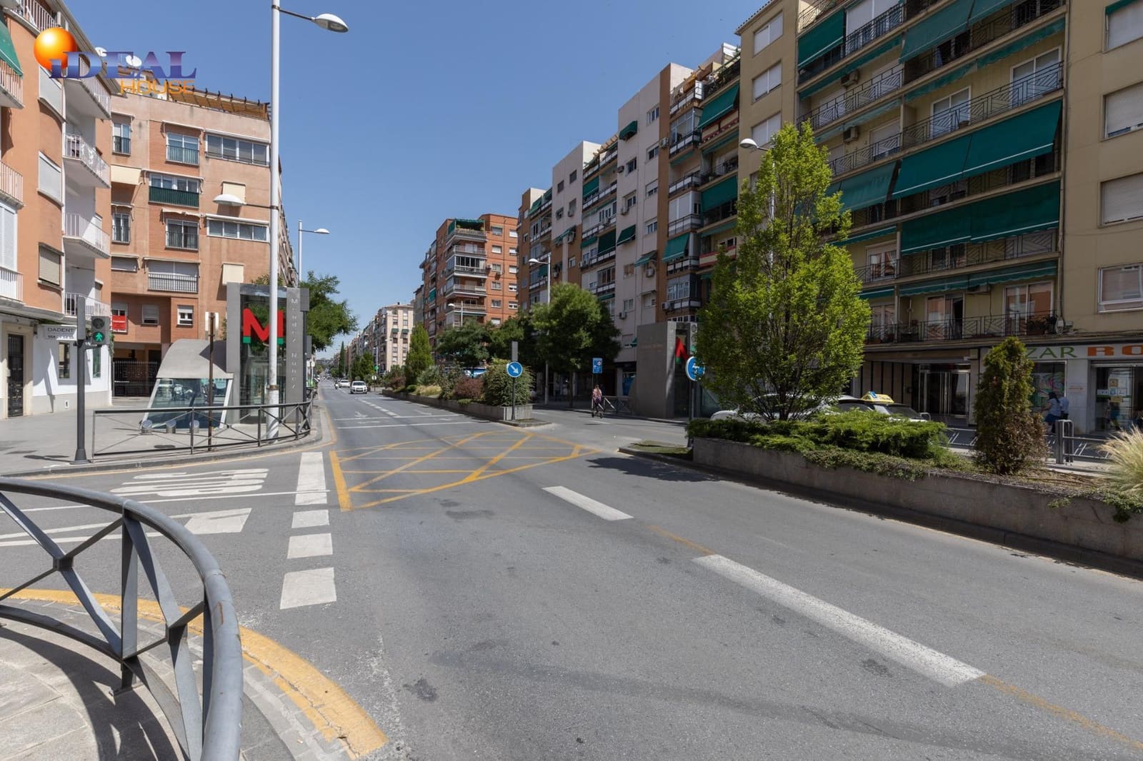 4 soveværelse Lejlighed til salg i Granada by med garage - € 560.000 (Ref: 9541047)