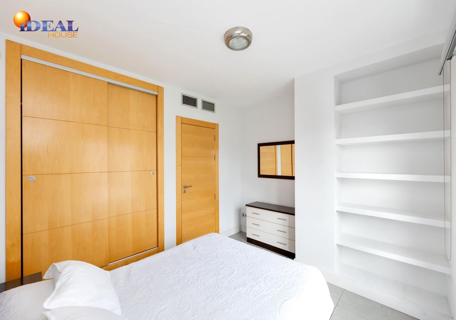 1 Zimmer Apartment zu verkaufen in Granada Stadt mit Pool Garage - 250.000 € (Ref: 9541050)