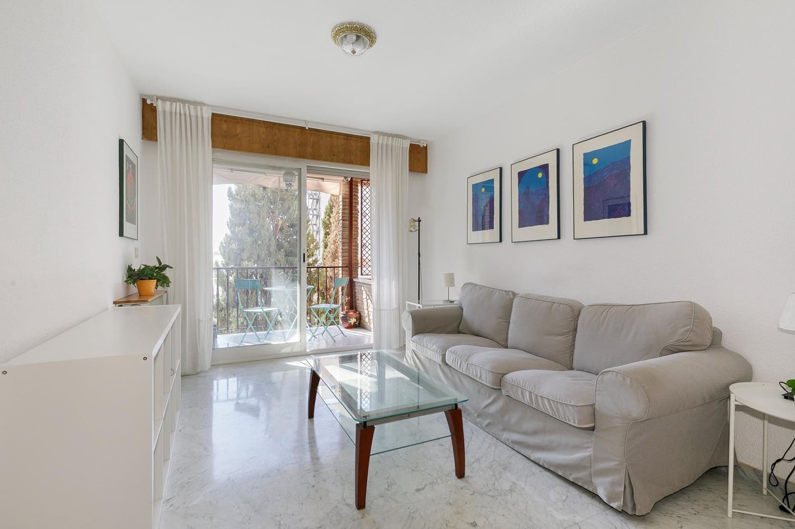 2 Zimmer Wohnung zu verkaufen in Granada Stadt mit Garage - 320.000 € (Ref: 9543532)