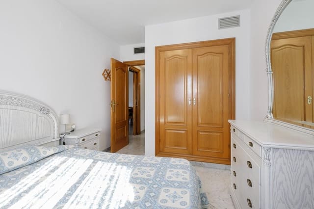 2 Zimmer Wohnung zu verkaufen in Pajaritos - Plaza de Toros, Granada Stadt mit Garage - 320.000 € (Ref: 9543532)