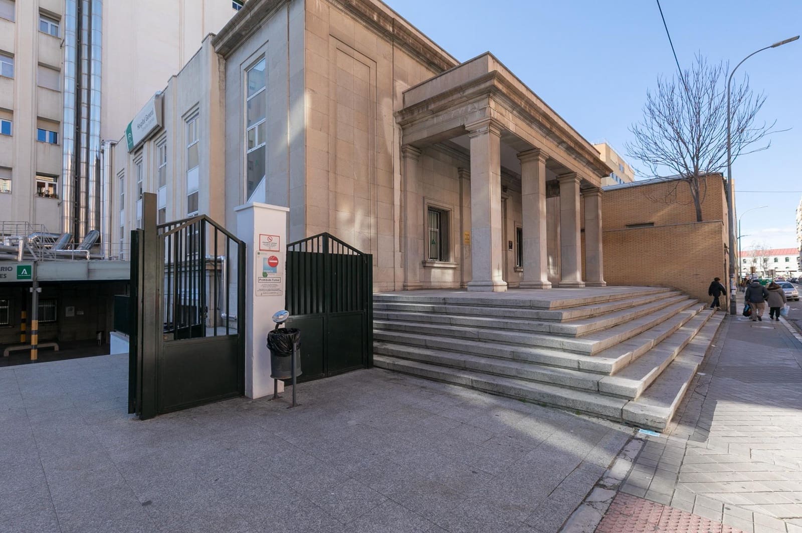 2 Zimmer Wohnung zu verkaufen in Granada Stadt mit Garage - 320.000 € (Ref: 9543532)