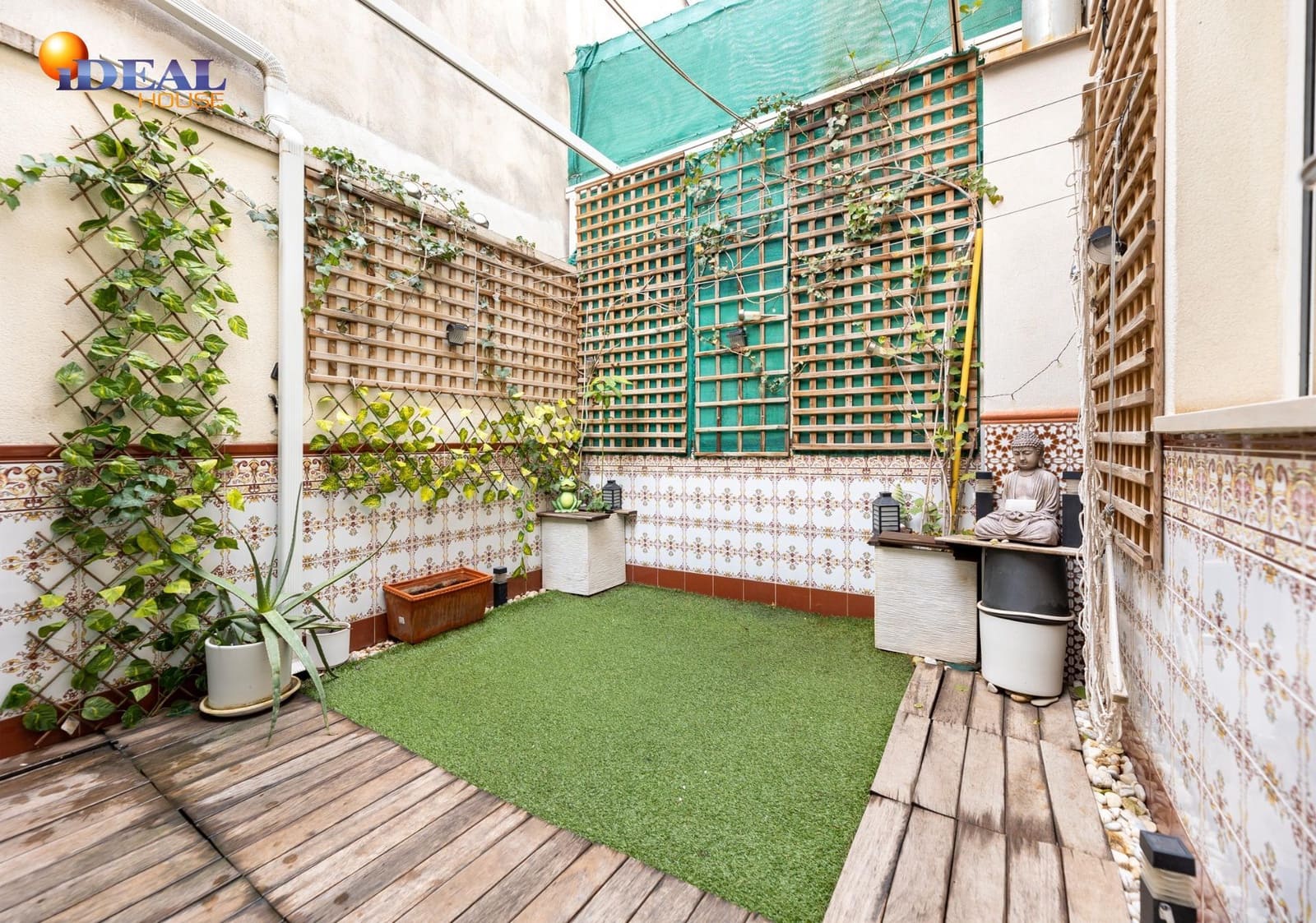 4 Zimmer Reihenhaus zu verkaufen in Albolote mit Garage - 235.000 € (Ref: 9543533)