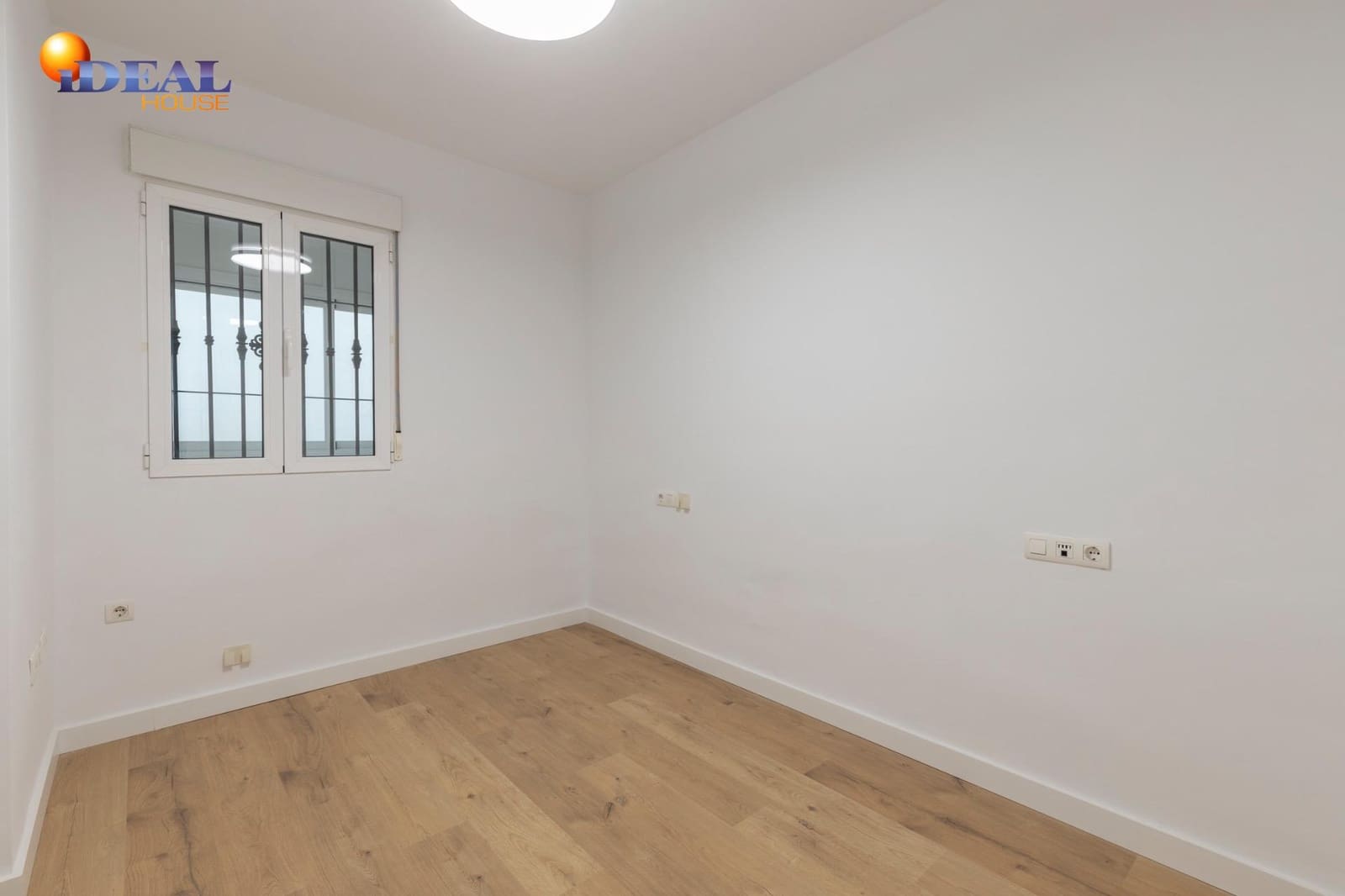 2 soveværelse Lejlighed til salg i Cenes de la Vega med garage - € 167.000 (Ref: 9548128)