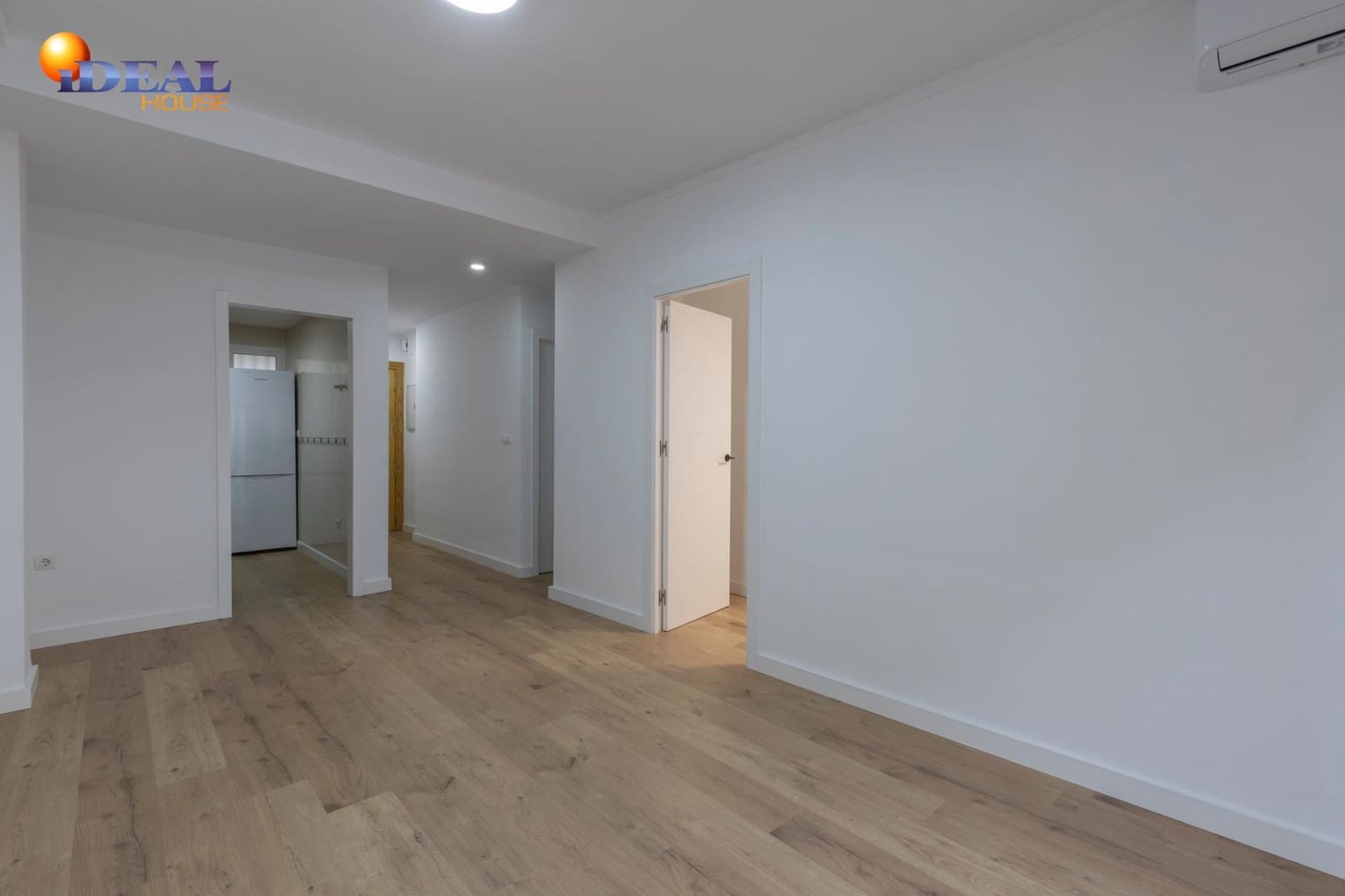 2 soveværelse Lejlighed til salg i Cenes de la Vega med garage - € 167.000 (Ref: 9548128)