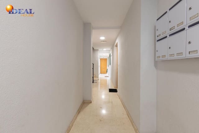 2 soveværelse Lejlighed til salg i Cenes de la Vega med garage - € 167.000 (Ref: 9548128)