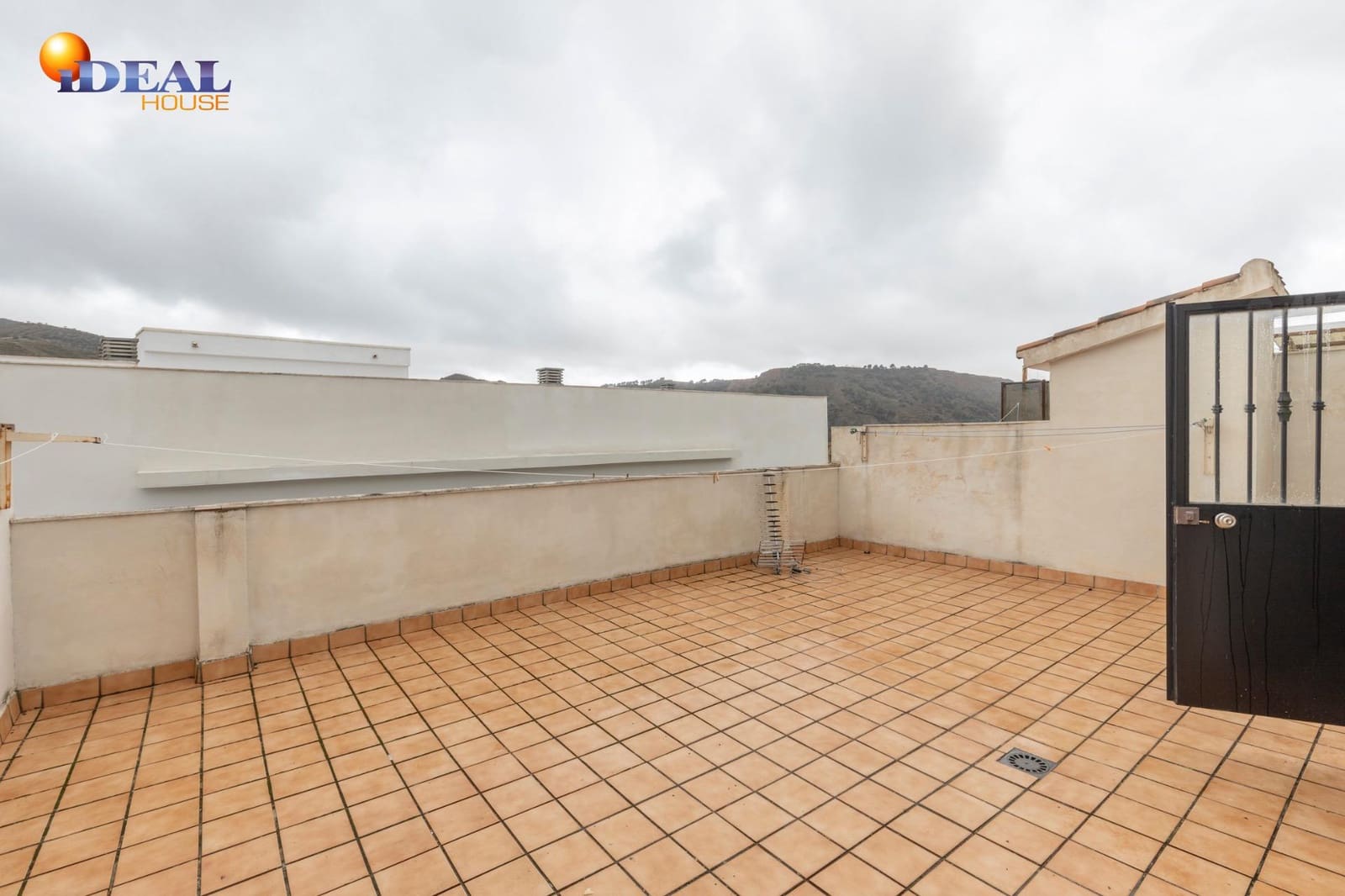 2 soveværelse Lejlighed til salg i Cenes de la Vega med garage - € 167.000 (Ref: 9548128)