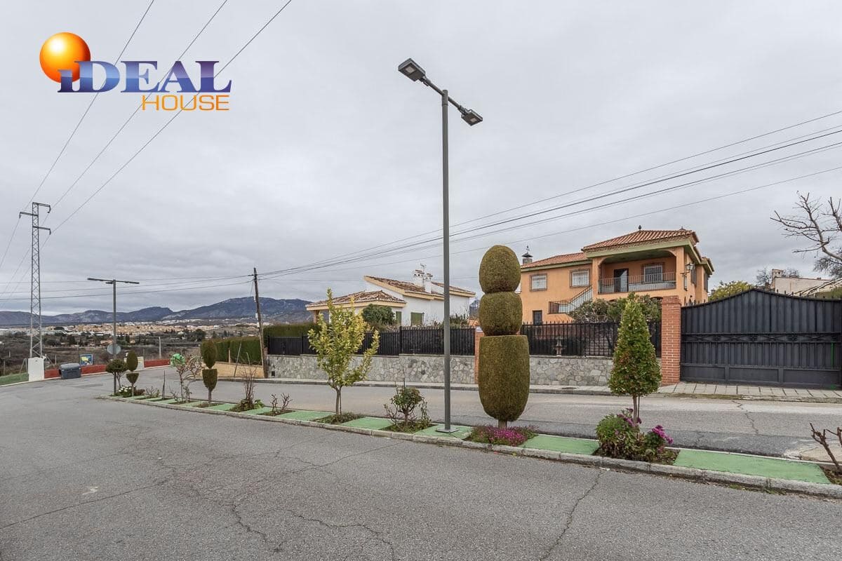 5 sypialnia Willa na sprzedaż w Otura z basenem - 520 000 € (Ref: 9551317)