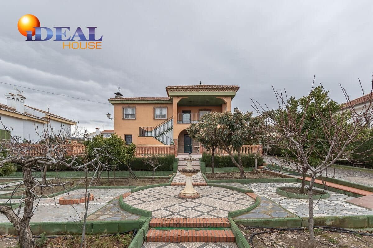 5 sypialnia Willa na sprzedaż w Otura z basenem - 520 000 € (Ref: 9551317)