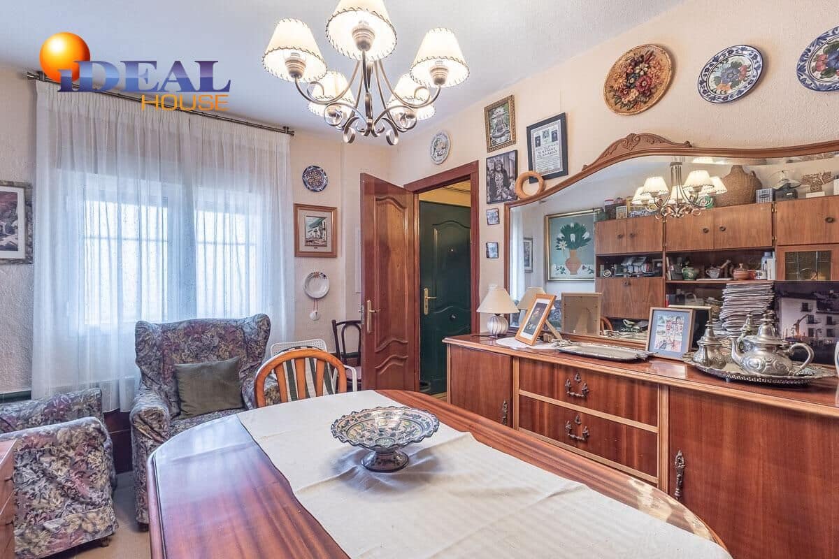 5 sypialnia Willa na sprzedaż w Otura z basenem - 520 000 € (Ref: 9551317)