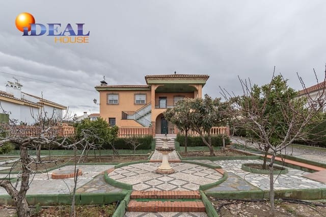 5 sypialnia Willa na sprzedaż w Otura z basenem - 520 000 € (Ref: 9551317)