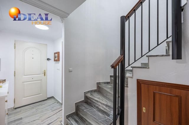 3 Zimmer Reihenhaus zu verkaufen in Belicena, Vegas del Genil mit Garage - 172.000 € (Ref: 9555671)