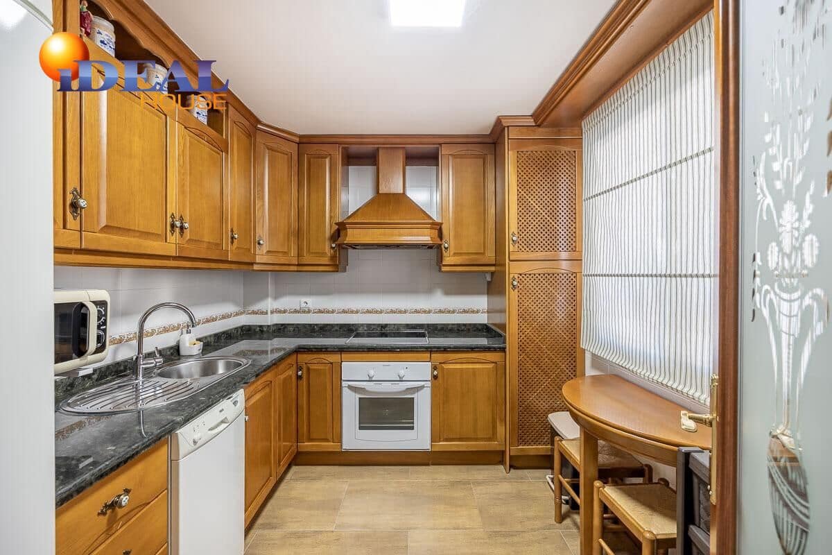 3 Zimmer Reihenhaus zu verkaufen in Belicena mit Garage - 172.000 € (Ref: 9555671)