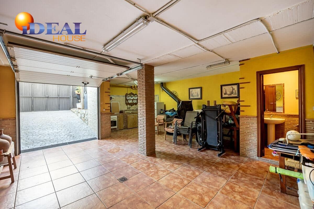 3 Zimmer Reihenhaus zu verkaufen in Belicena mit Garage - 172.000 € (Ref: 9555671)