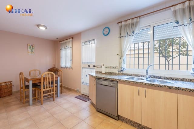 3 sovrum Radhus till salu i Maracena - 275 000 € (Ref: 9555672)