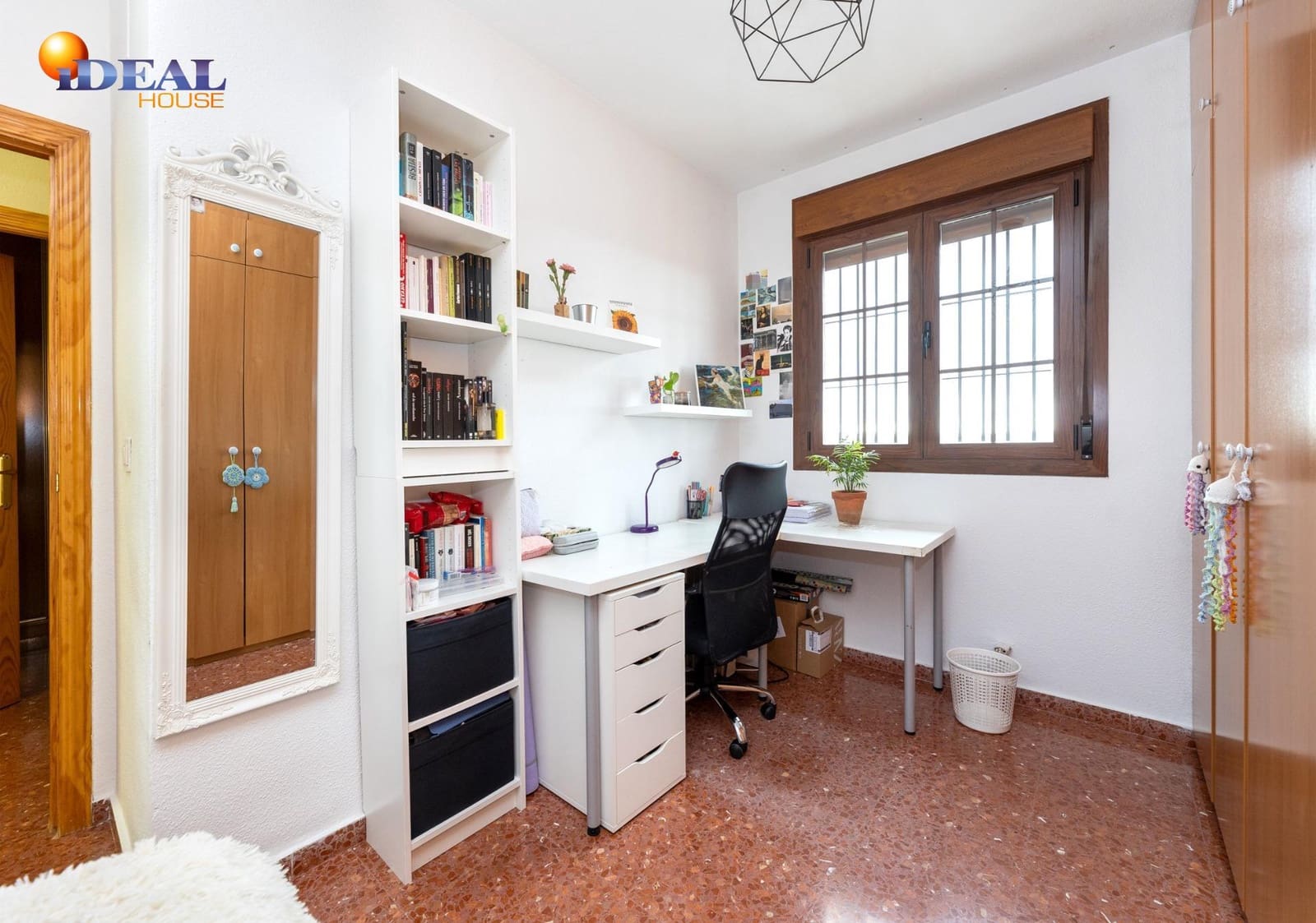 3 Zimmer Reihenhaus zu verkaufen in Otura mit Garage - 240.000 € (Ref: 9555674)