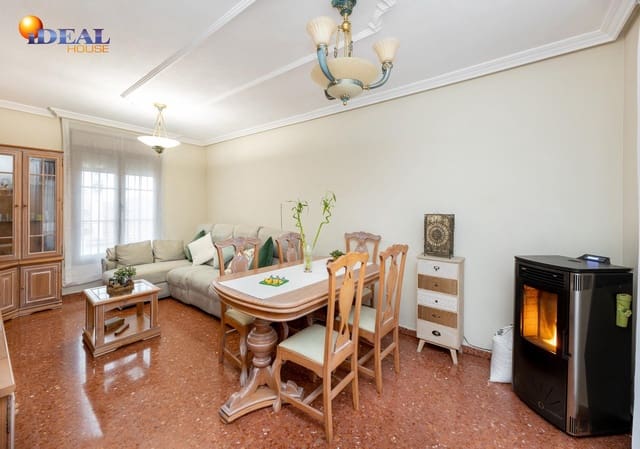 3 Zimmer Reihenhaus zu verkaufen in Otura mit Garage - 240.000 € (Ref: 9555674)