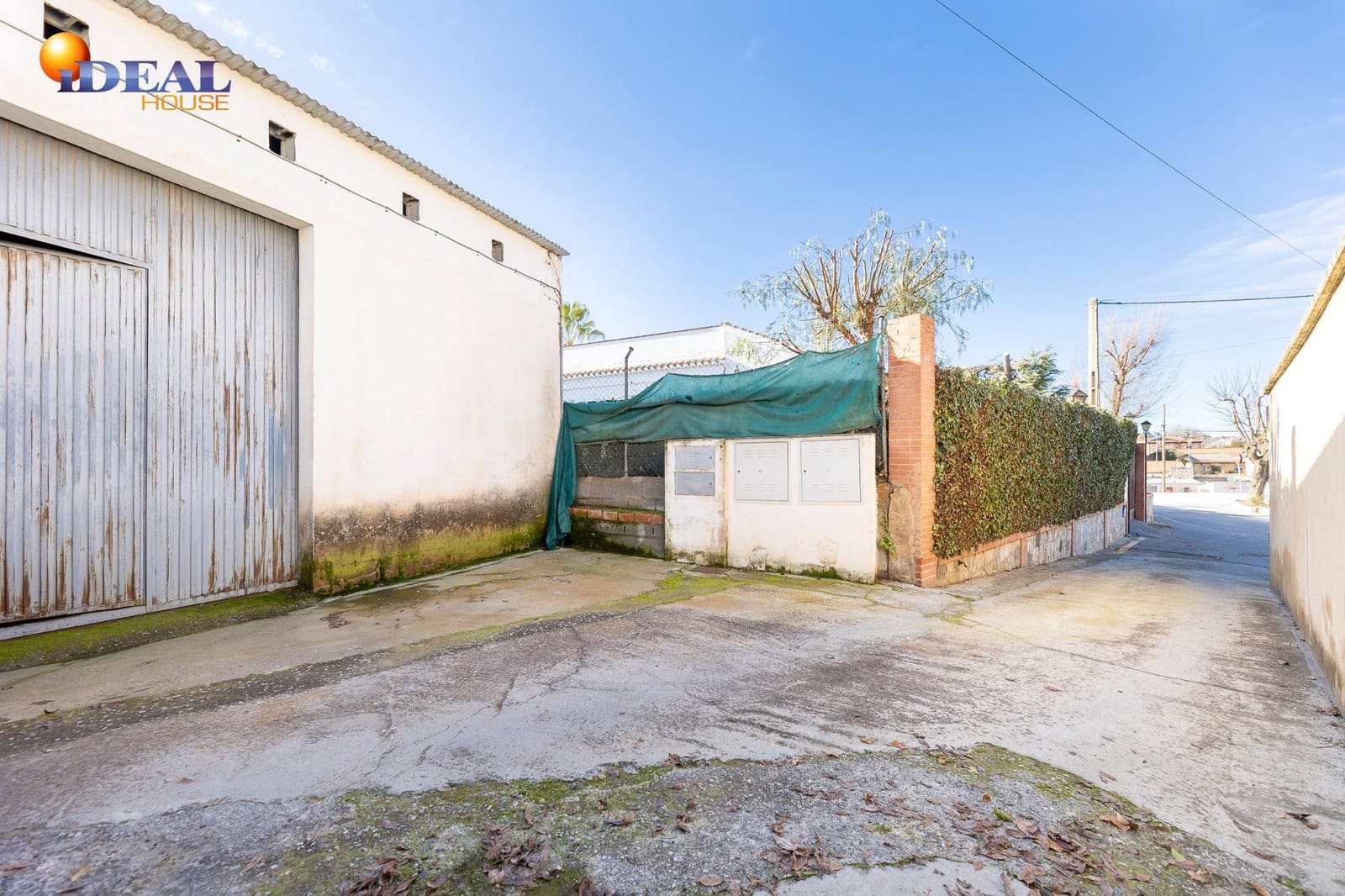 Kommersiell til salgs i Las Gabias - € 40 000 (Ref: 9555676)