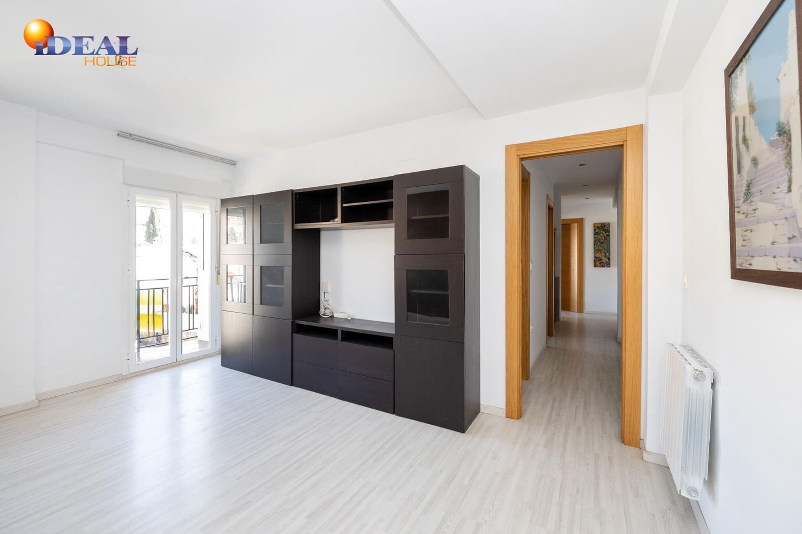 2 soveværelse Lejlighed til salg i Granada by - € 250.000 (Ref: 9561721)