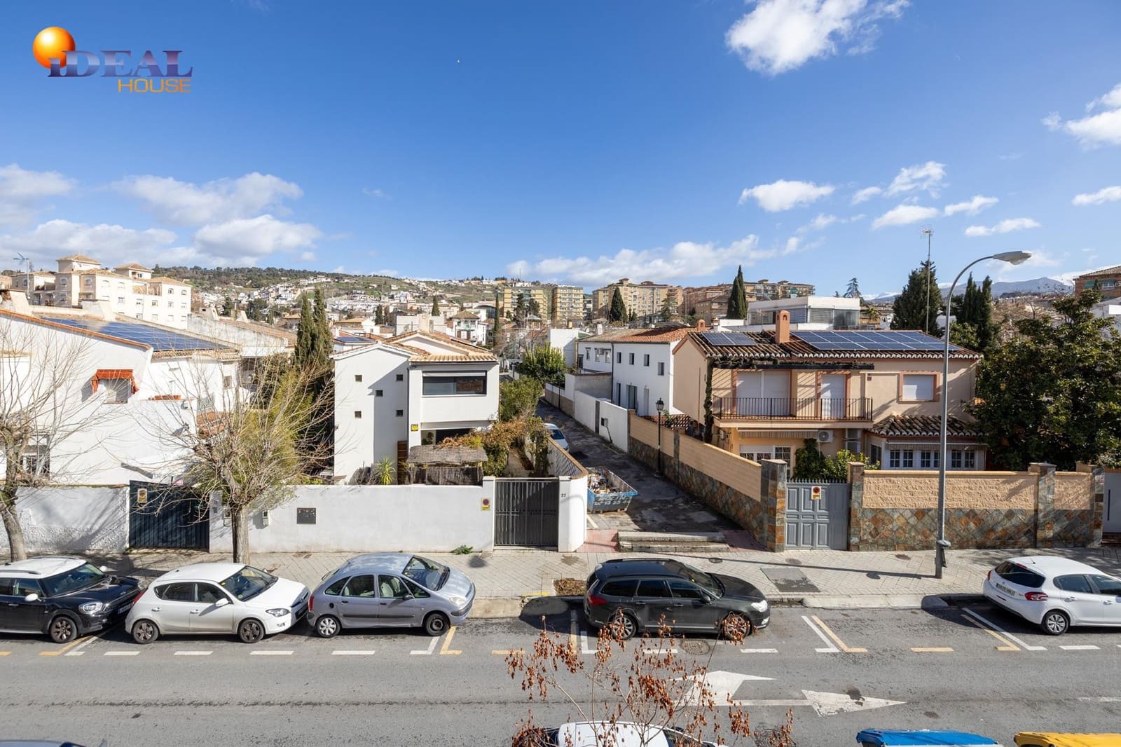 2 soveværelse Lejlighed til salg i Granada by - € 250.000 (Ref: 9561721)