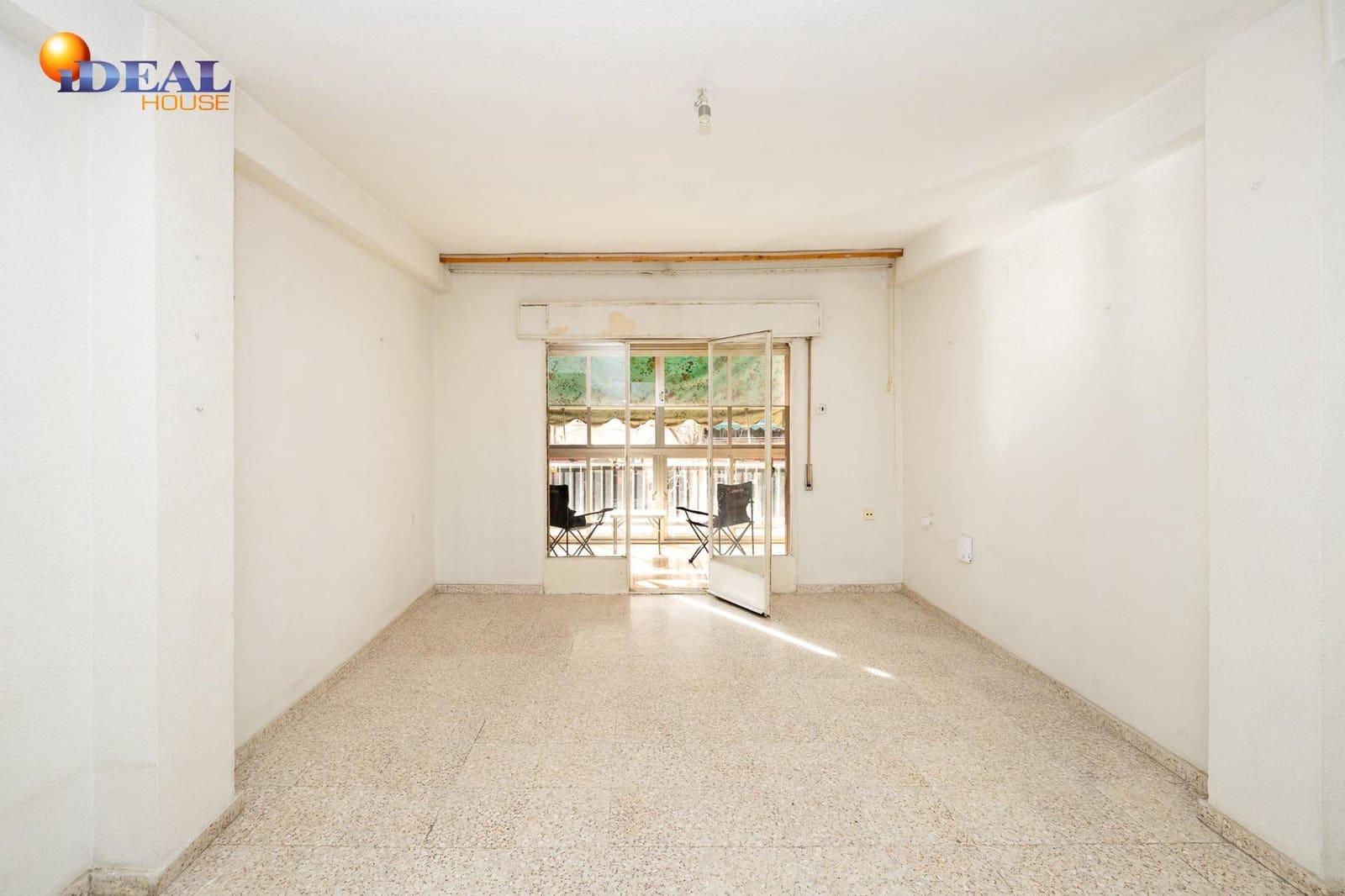 4 soverom Leilighet til salgs i Granada by - € 235 000 (Ref: 9561722)