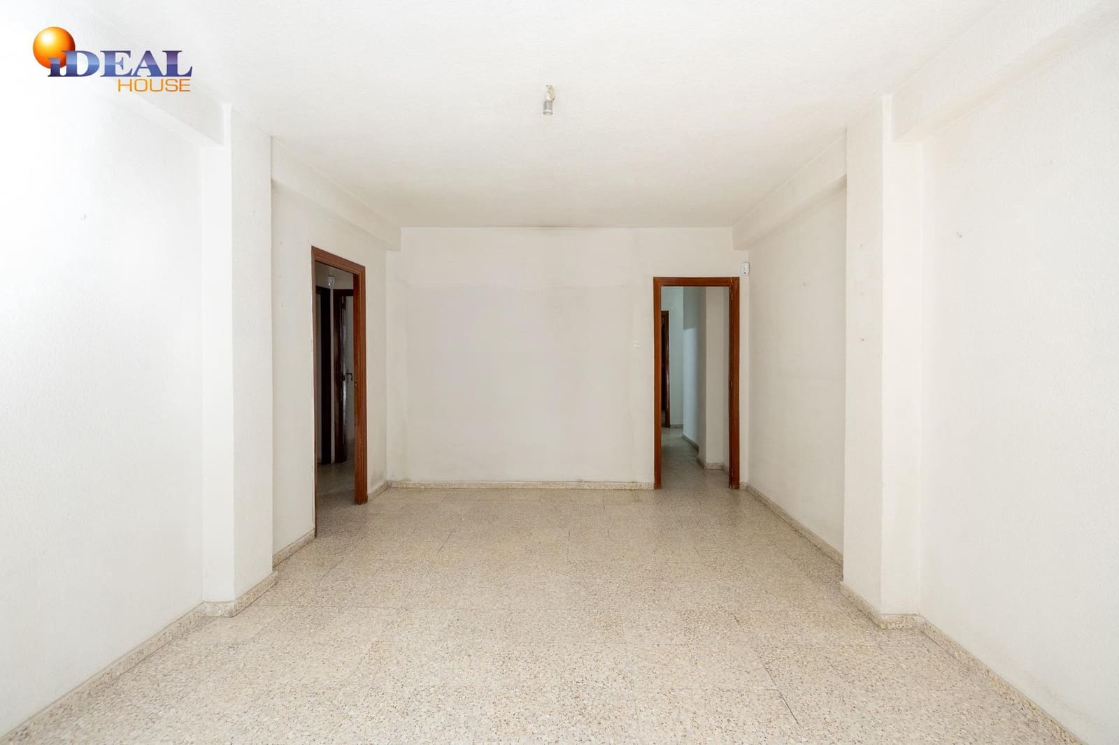 4 soverom Leilighet til salgs i Granada by - € 235 000 (Ref: 9561722)