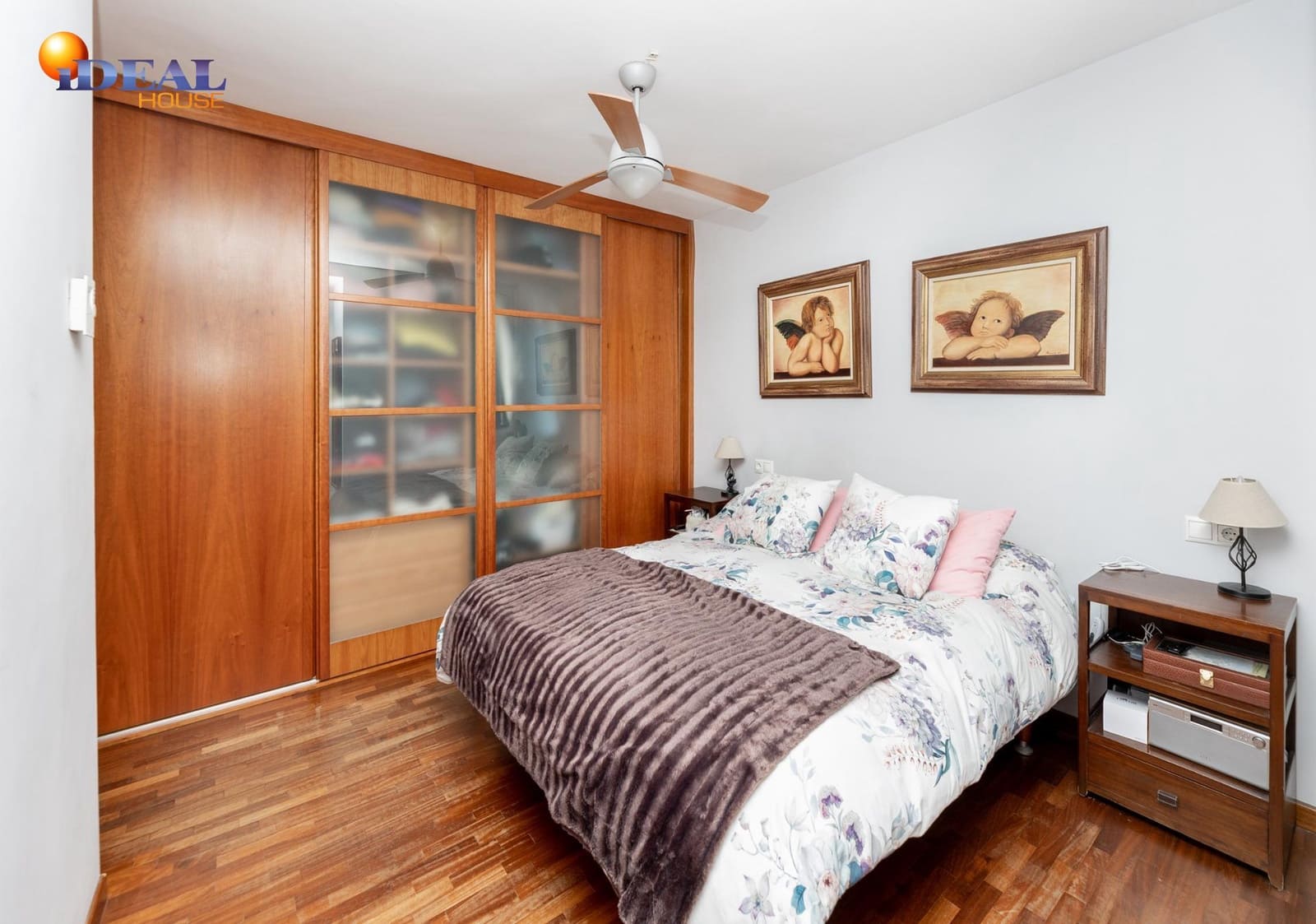 3 sovrum Villa till salu i La Zubia med garage - 299 000 € (Ref: 9561723)