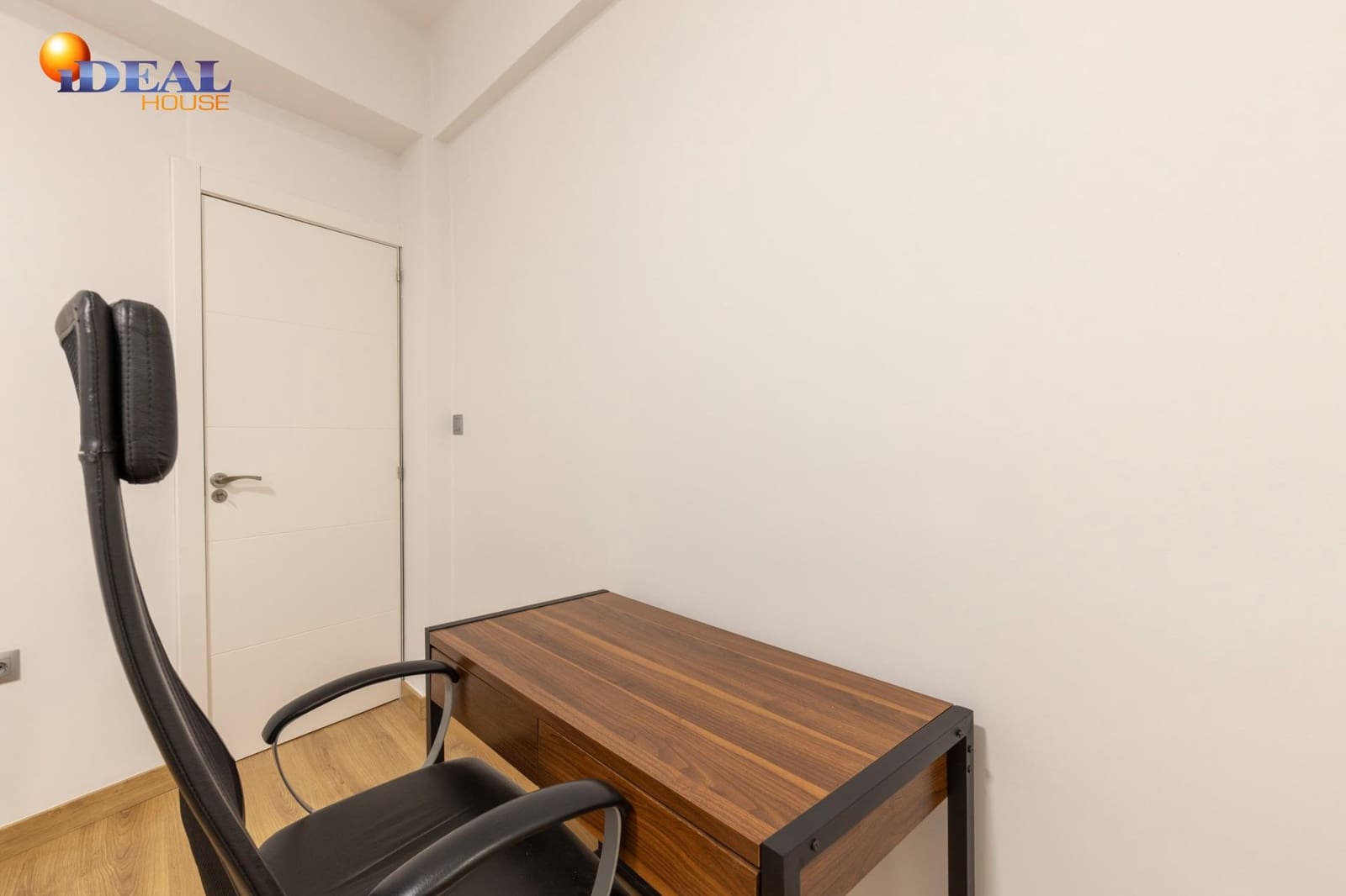 4 soveværelse Lejlighed til salg i Granada by - € 359.000 (Ref: 9561724)