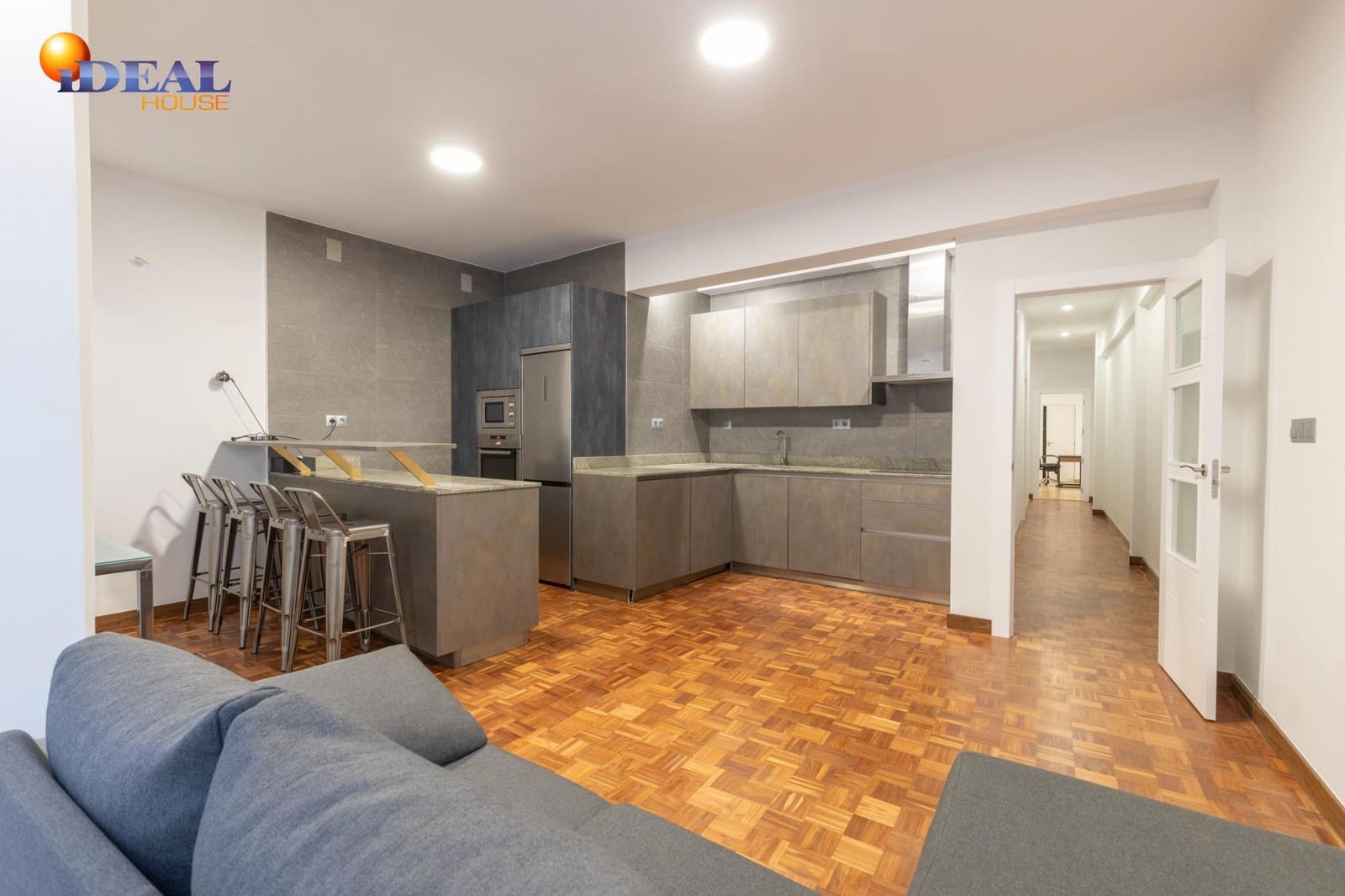 4 soveværelse Lejlighed til salg i Granada by - € 359.000 (Ref: 9561724)