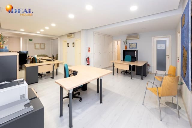 7 soveværelse Lejlighed til salg i Granada by - € 520.000 (Ref: 9561726)