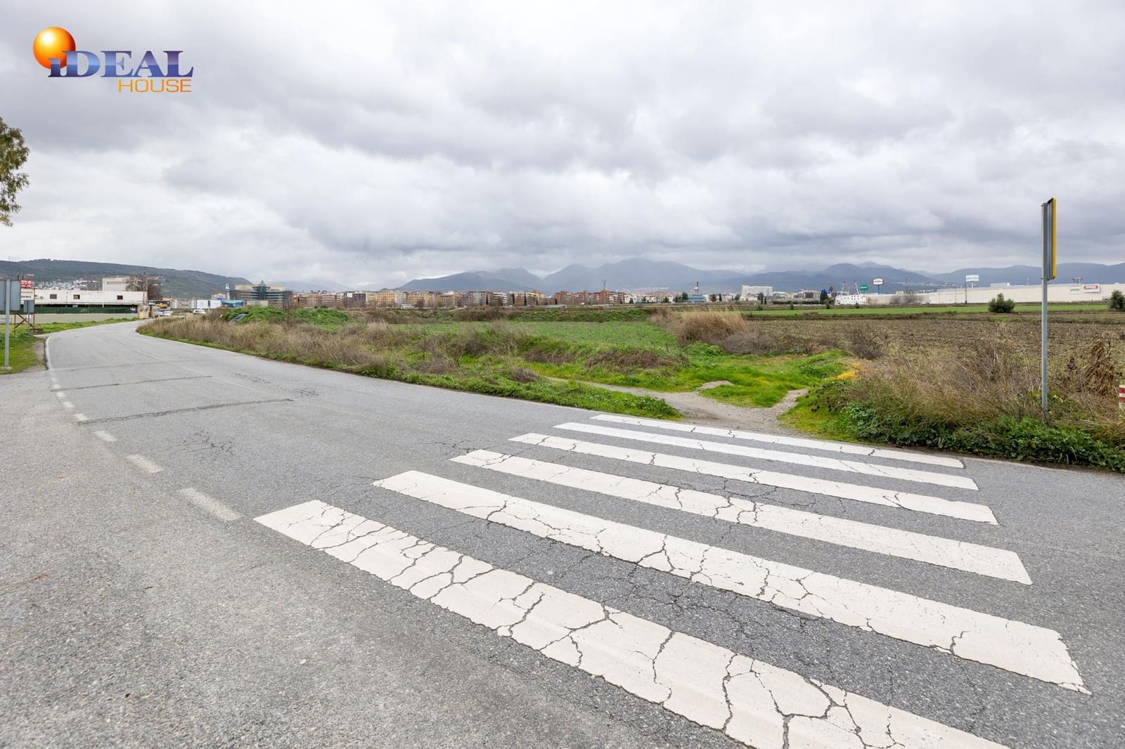 Grunde uden byggetilladelser til salg i Armilla - € 45.500 (Ref: 9565111)