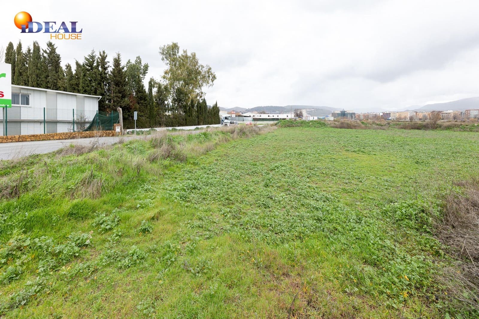 Grunde uden byggetilladelser til salg i Armilla - € 45.500 (Ref: 9565111)