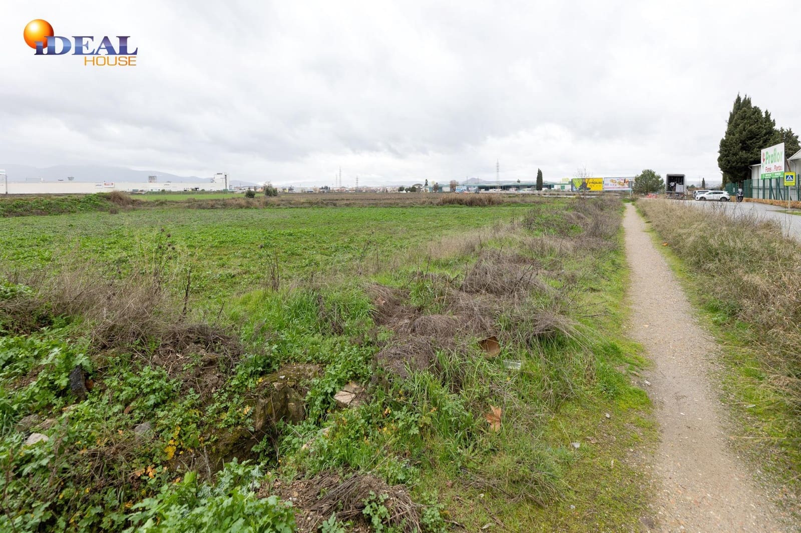 Grunde uden byggetilladelser til salg i Armilla - € 45.500 (Ref: 9565111)