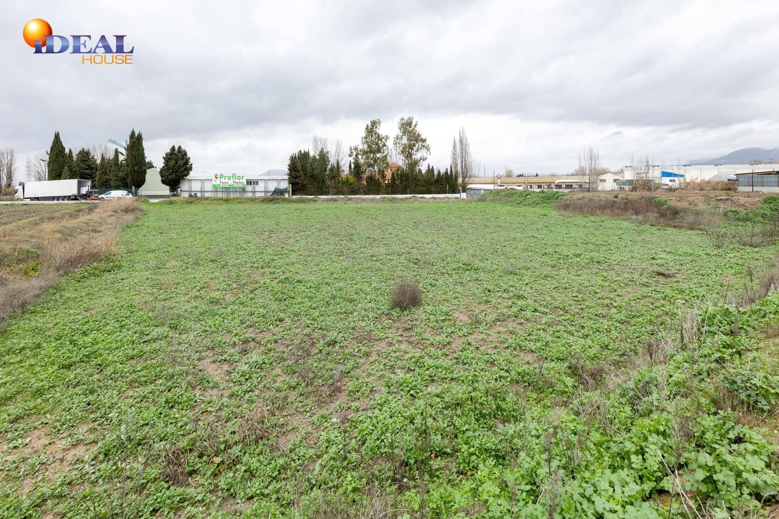 Grunde uden byggetilladelser til salg i Armilla - € 45.500 (Ref: 9565111)