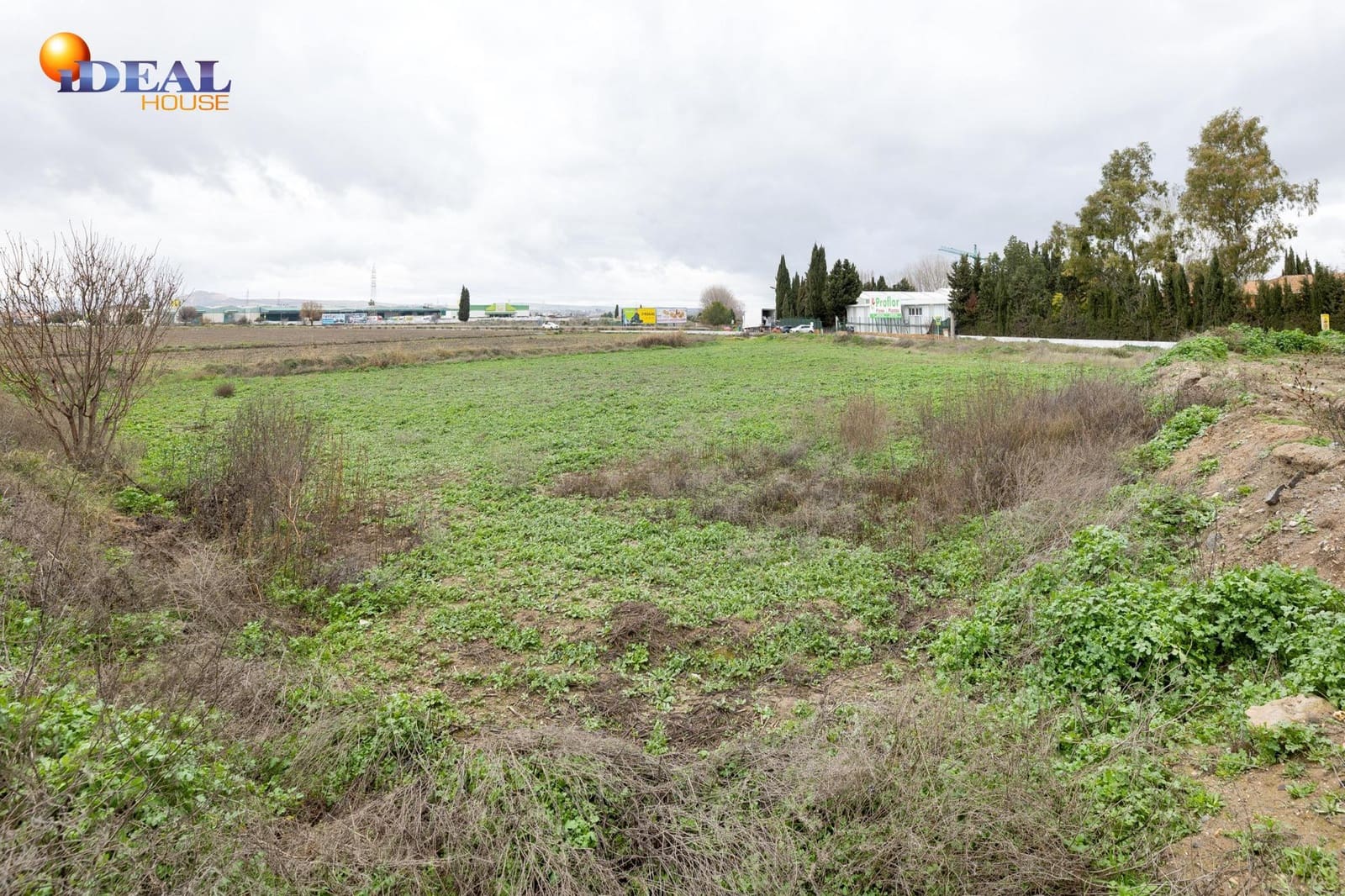 Grunde uden byggetilladelser til salg i Armilla - € 45.500 (Ref: 9565111)