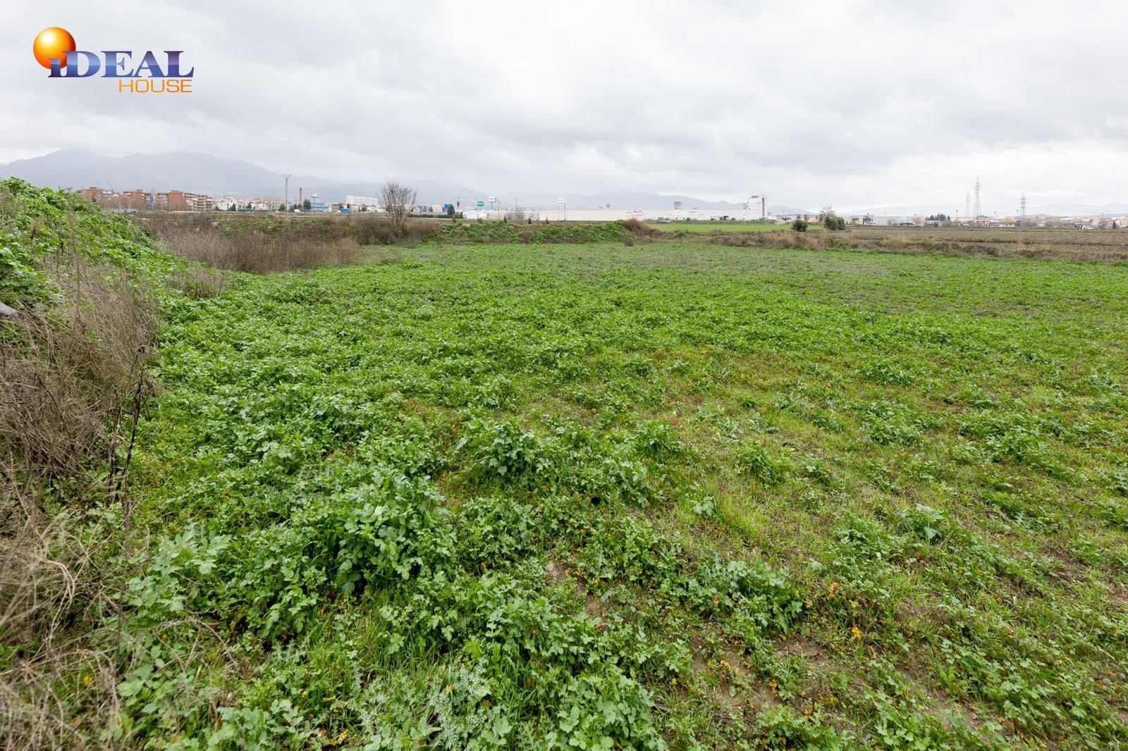 Grunde uden byggetilladelser til salg i Armilla - € 45.500 (Ref: 9565111)